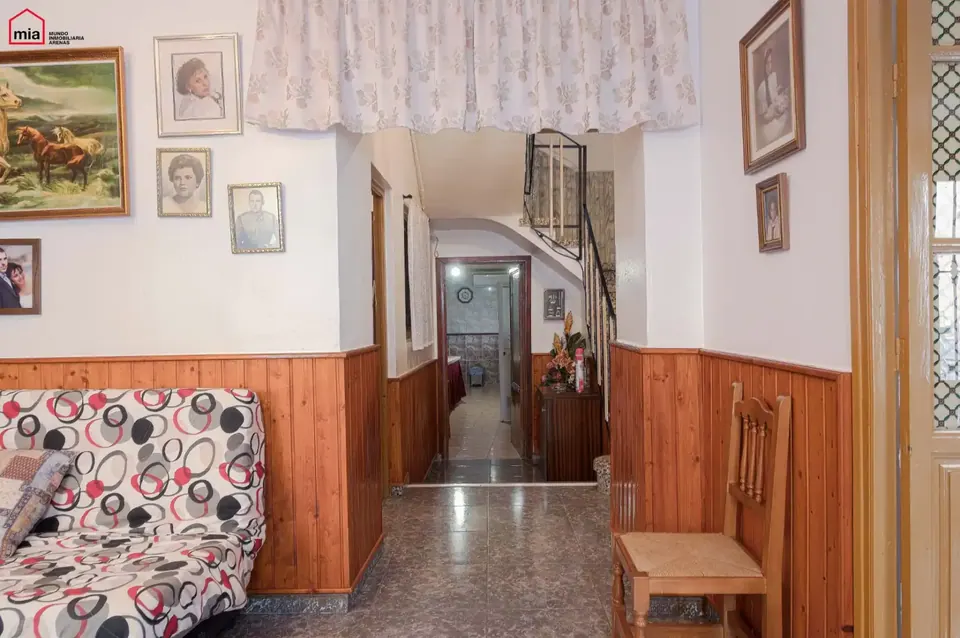 Casa en venta en Íllora — foto 1 de 22