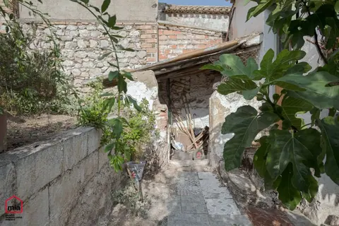 Casa en venta en Íllora — foto 2 de 14