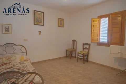 Casa en venta en Íllora — foto 3 de 12