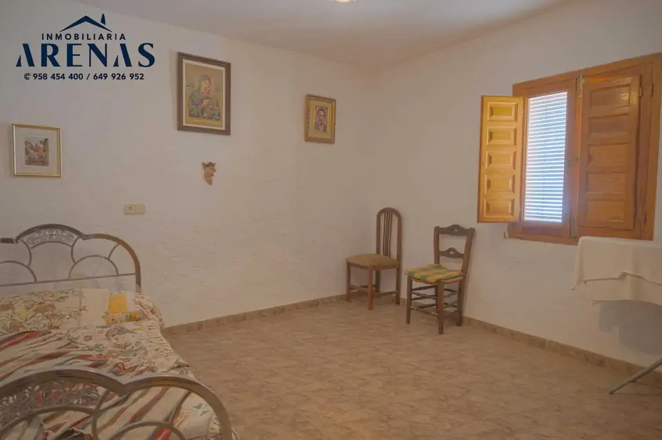 Casa en venta en Íllora — foto 3 de 12