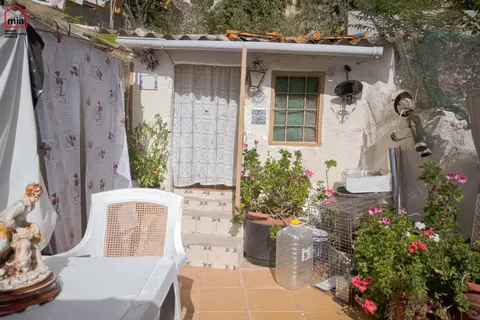Casa en venta en Íllora