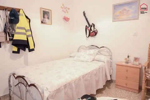 Casa en venta en Íllora — foto 9 de 25