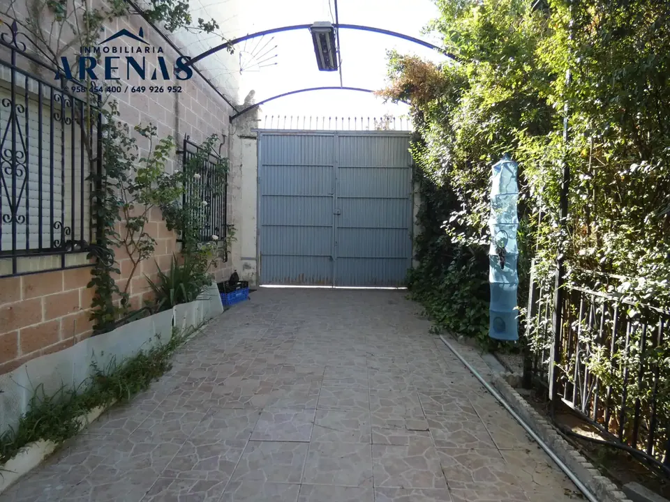 Casa en venta en Láchar — foto 1 de 15