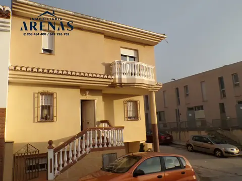 Casa en venta en Pinos Puente
