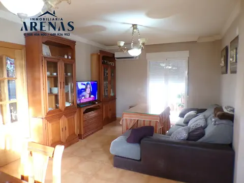 Casa en venta en Pinos Puente — foto 3 de 8