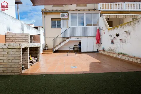 Casa en venta en Tocón — foto 3 de 18