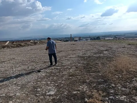 Finca en venta en Pinos Puente — foto 5 de 6