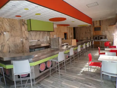 Local comercial en alquiler en Pinos Puente