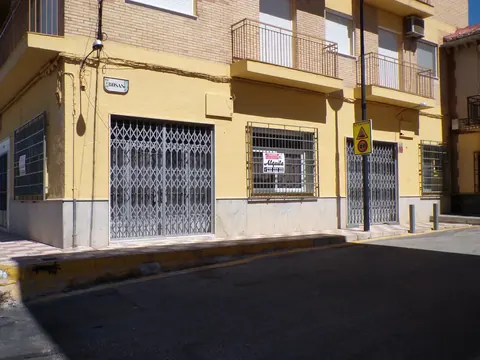 Local comercial en alquiler en Pinos Puente — foto 12 de 13