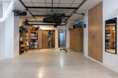 Local comercial en venta en Granada — foto 16 de 21