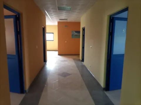 Local comercial en venta en Sierra Elvira — foto 4 de 12