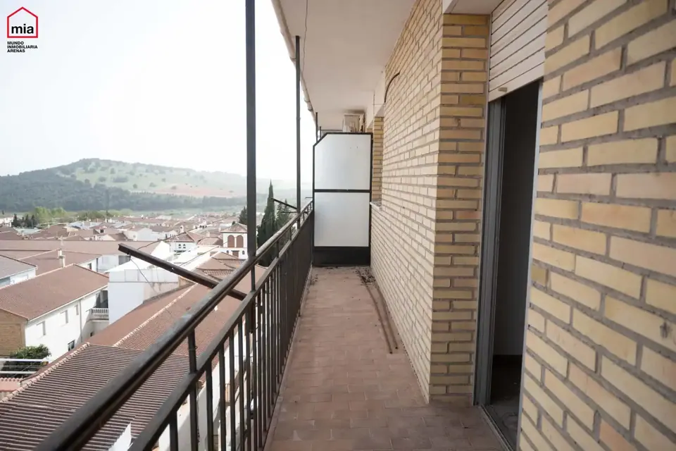 Piso en venta en Íllora — foto 1 de 10